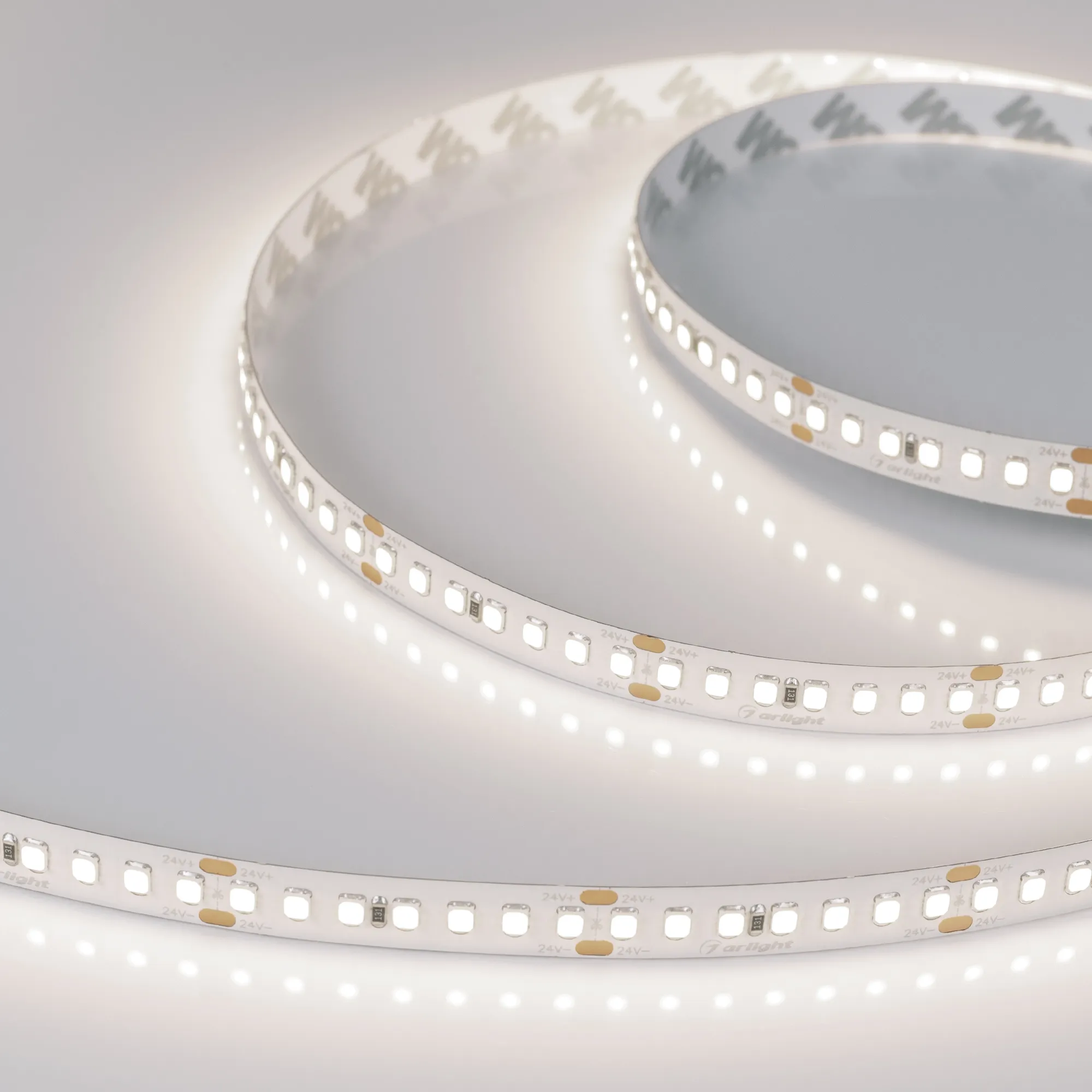 Лента светодиодная RT 2-5000 24V Day4000 3x (2835, 840 LED, LUX) (Arlight, 17 Вт/м, IP20)